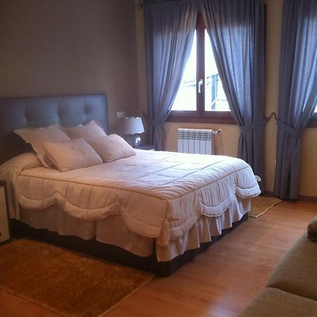 Airinos Aires Hotel Santiago de Compostela Ruang foto